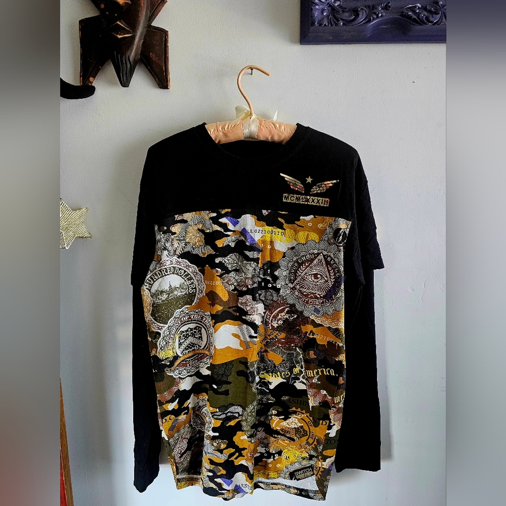 Switch Men's Size Medium Camouflage Illuminati Long Sleeve Shirt